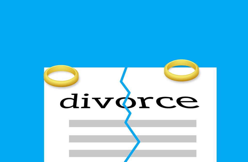 divorce, papers, break-up-4499514.jpg