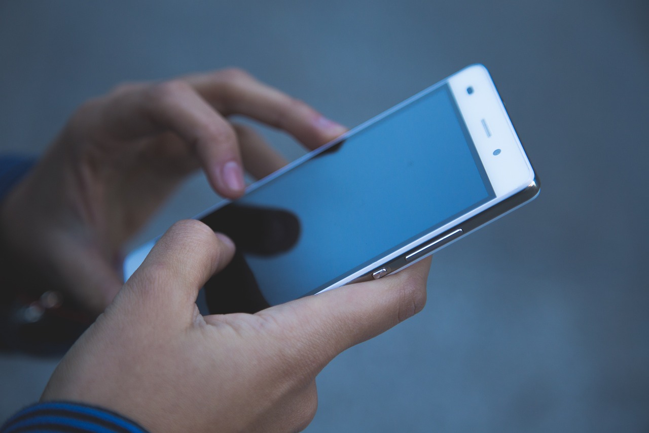 Moet je de rekening betalen als je de smartphone van je werkgever laat vallen?
